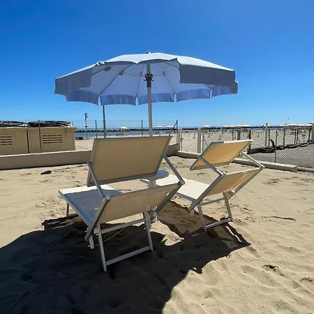 Villabaci Sul Mare - Privata * Rimini